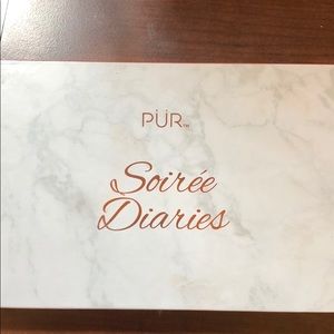 PUR cosmetics Soirée Diaries Palette